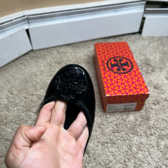 Tory Burch Flats - Picture 4 of 10